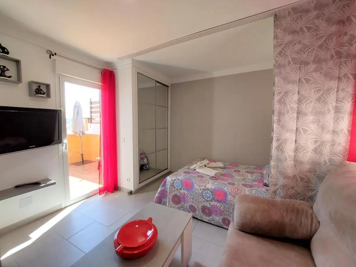 Estudio Lola Nerja Apartamento